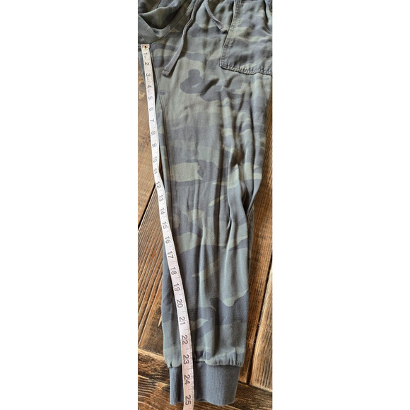Splendid Women Jogger Pants Small Green Camouflage Soft Pull On Drawstring Waist - Picture 11 of 11
